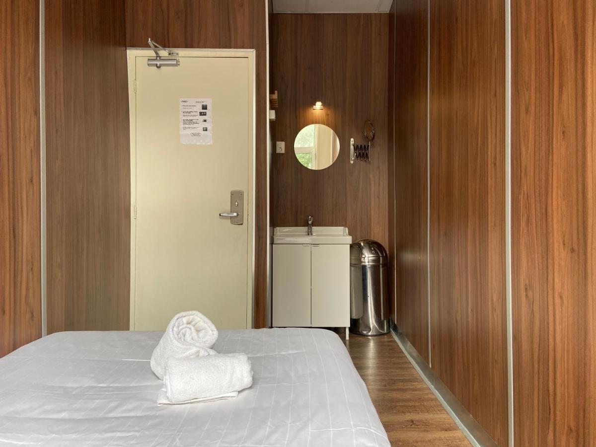 Hostel Utopia Амстердам Экстерьер фото